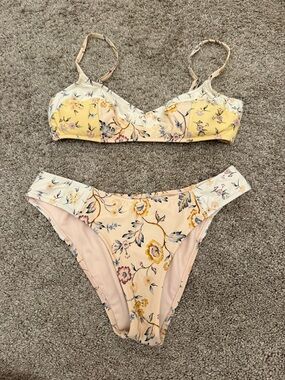 Billabong Pale Peach Floral Bikini Bottoms